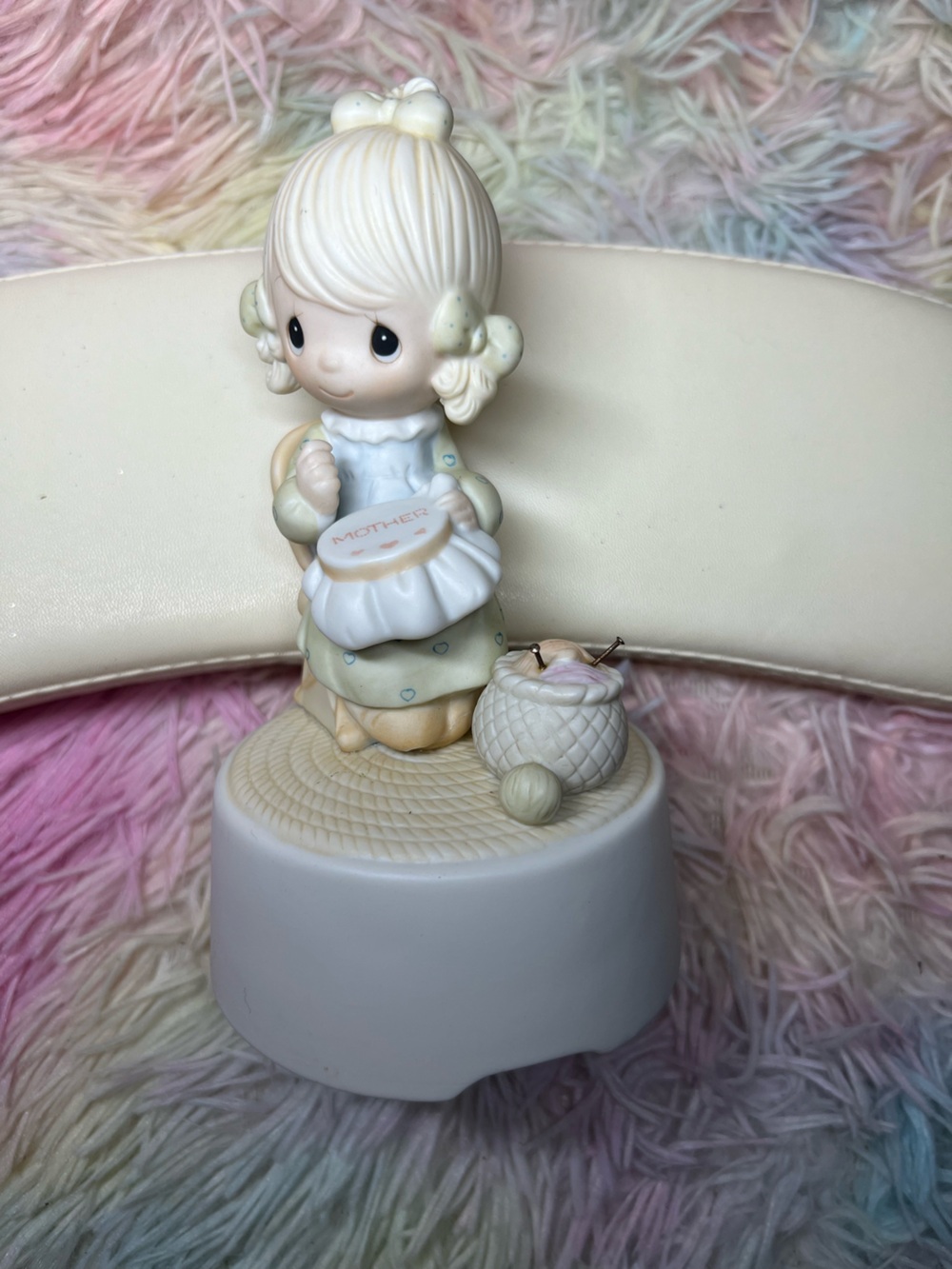 Vintage Precious Moments "Mother Sew Dear" 1983 Music Box - WORKS PERFECTLY